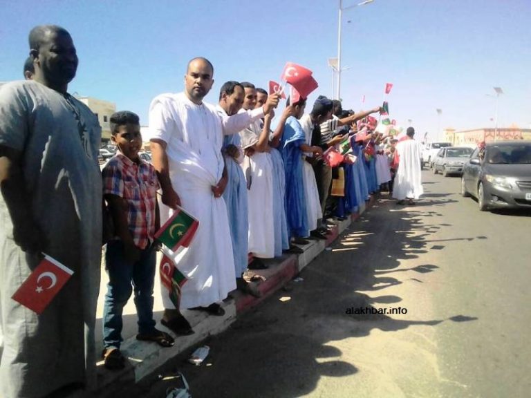 الجماهير تستقبل الرئيس التركي في نواكشوط (صور)