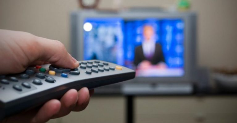 دراسة: الإفراط في مشاهدة التلفزيون يعرض الرجال لخطر السرطان