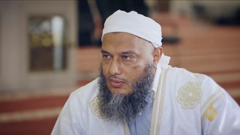 الشيخ الددو: مسلمو وسط إفريقيا يتعرضون لتصفية عرقية ممنهجة
