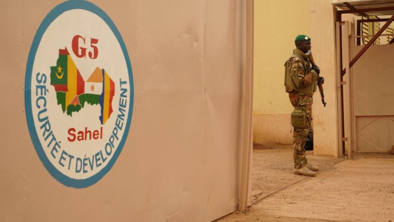 كلية الدفاع بنواكشوط تستقبل 37 ضابطا من دول الساحل الخمس