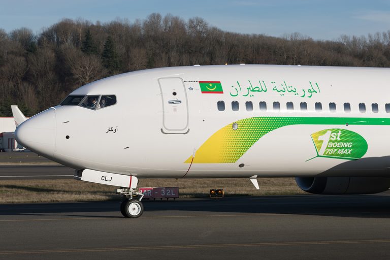 ركاب الموريتانية للطيران عالقون لأكثر من سبع ساعات