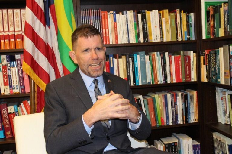 دودمان: هناك خمسة أسباب تجعل الولايات المتحدة تهتم بموريتانيا