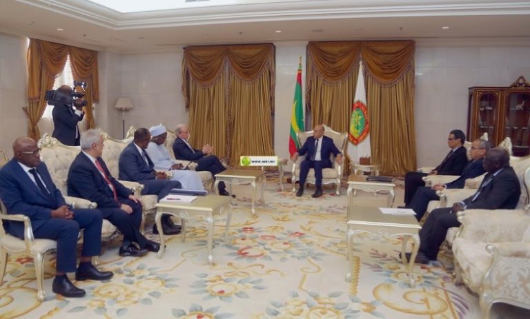 الرئيس الموريتاني يستقبل مدير البنك الدولي